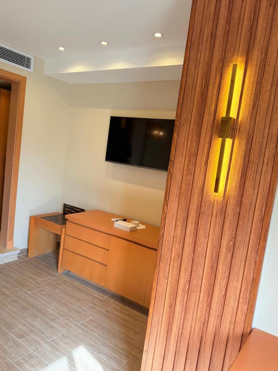 Al Saraya October Hotel 6th of October City Exteriör bild